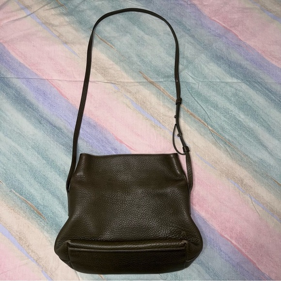 SHINOLA Cass Soft Leather Magnetic Fold Over Crossbody or Shoulder Bag - Picture 2 of 11